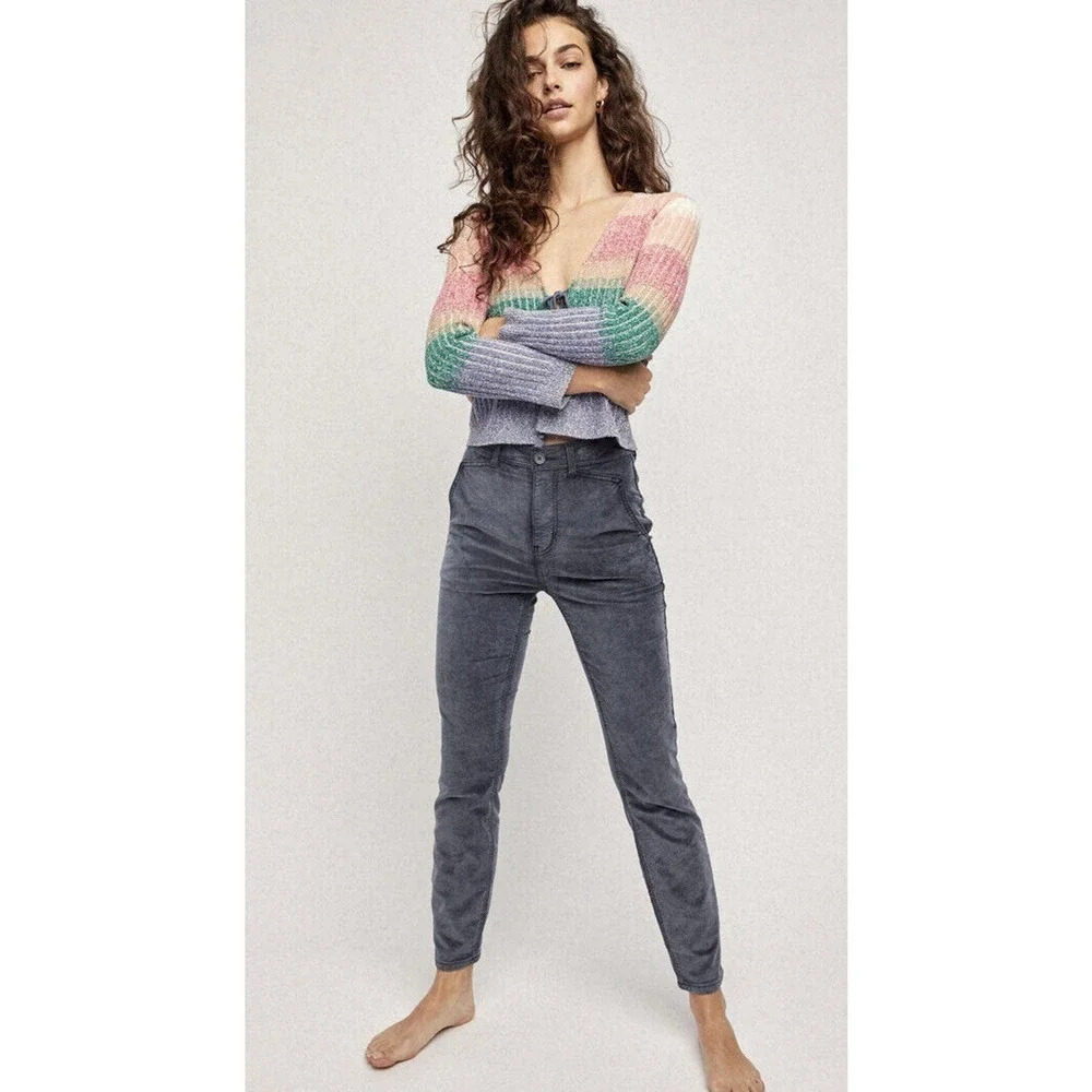 Free People Women's Fine Line Straight Leg Crop Jeans Black Corduroy Size 2